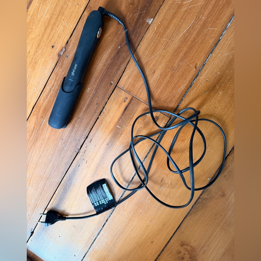 GHD Black 1 inch Hair Straightener - EU plug